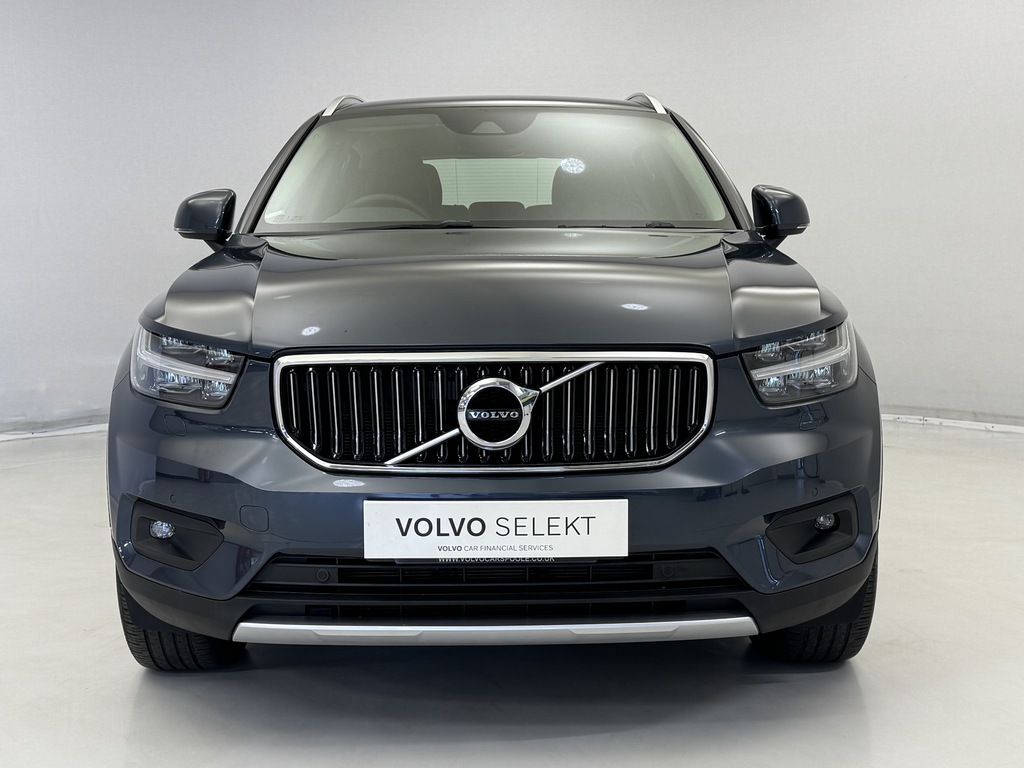 Volvo XC40 2.0 B4p Inscription Pro Blue #2