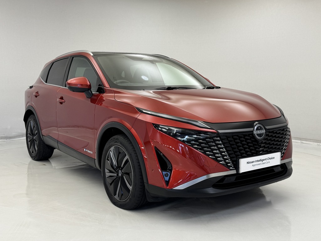 Nissan Qashqai 1.5 E-power Tekna Bose OX74FFN Red #2