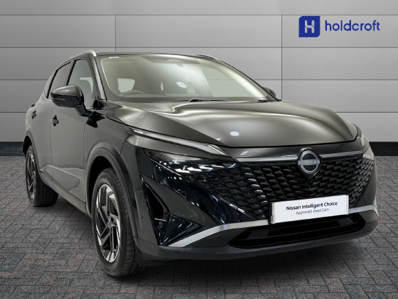 Nissan Qashqai 1.5 E-power N-connecta Glass Roof Black