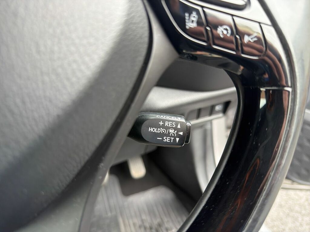 Toyota C-Hr 1.8 Hybrid Dynamic Silver #19