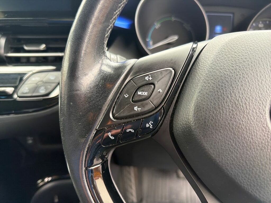 Toyota C-Hr 1.8 Hybrid Dynamic Silver #16