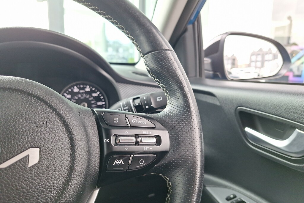 Kia Stonic Gt-line Blue #32