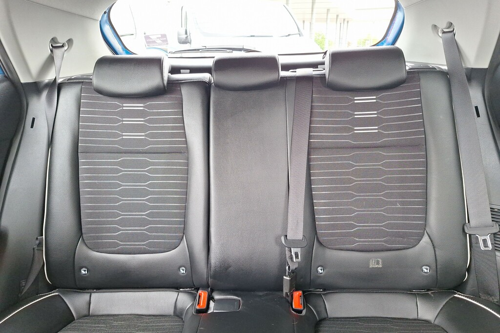 Kia Stonic Gt-line Blue #10