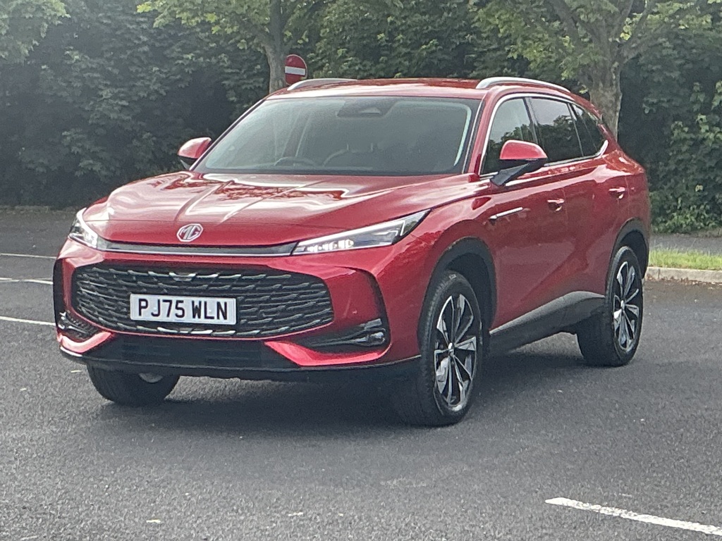 MG HS 1.5 T-gdi Trophy Red #4