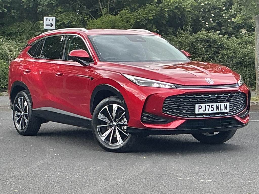 MG HS 1.5 T-gdi Trophy Red