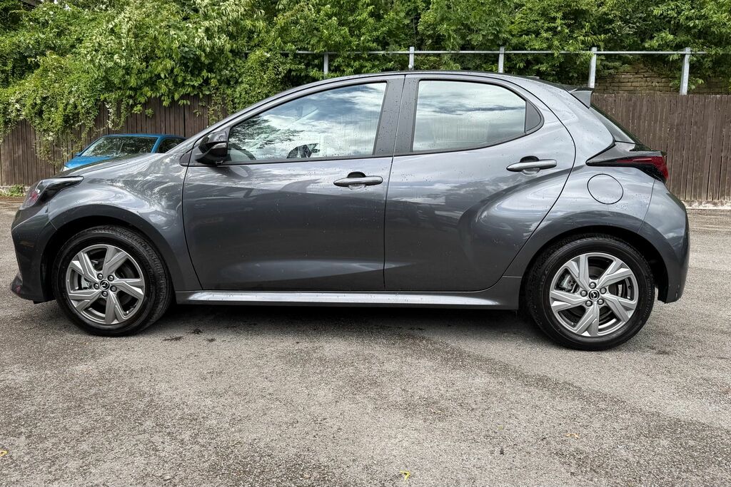 Mazda 2 1.5I Hybrid Exclusive Line Cvt Black #12