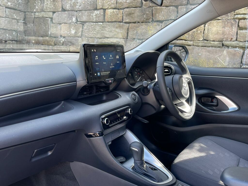 Mazda 2 1.5I Hybrid Exclusive Line Cvt CX26EJK Grey #2