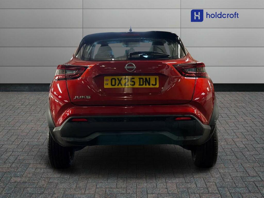 Nissan Juke 1.0 Dig-t Acenta Premium Red #4