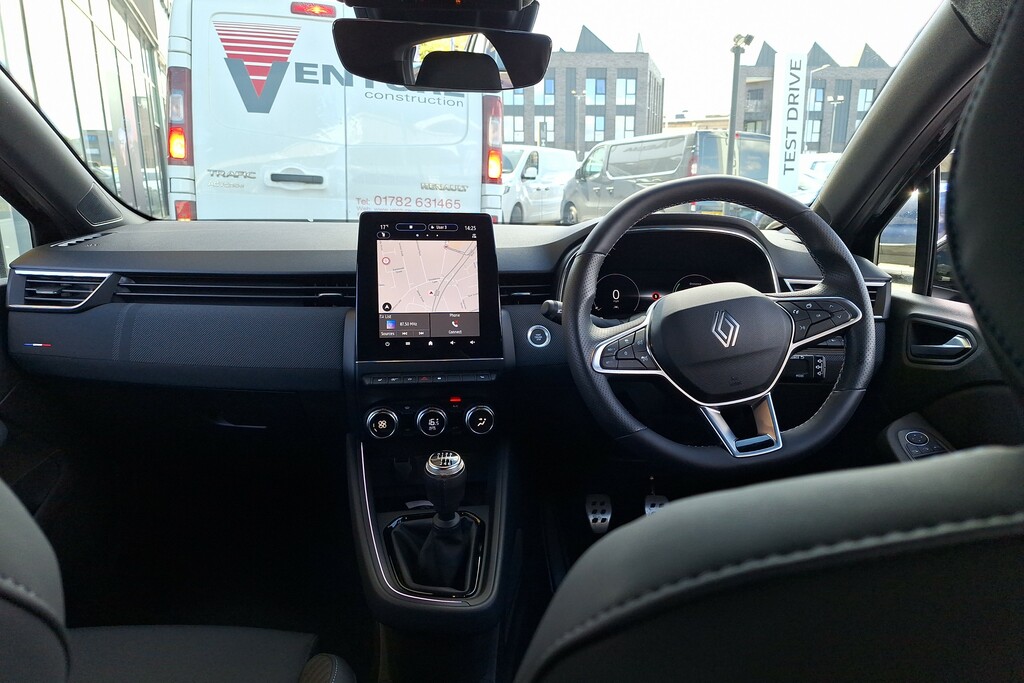 Renault Clio 1.0 Tce 90 Esprit Alpine BT74XYV Black #3