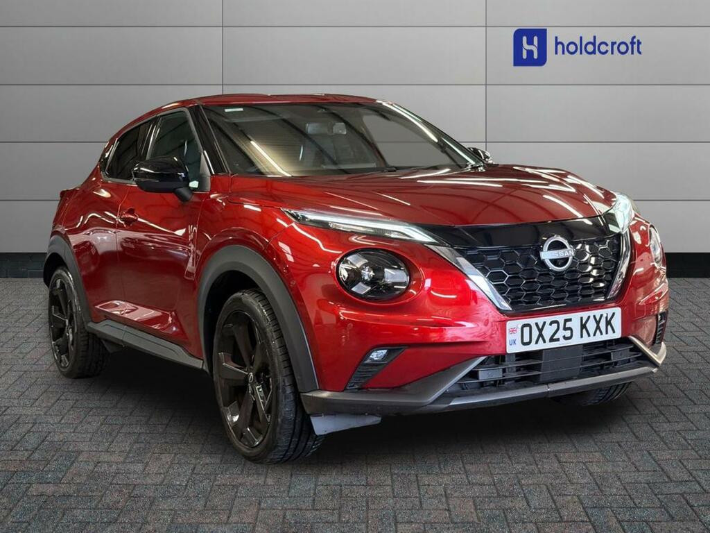 Nissan Juke 1.6 Hybrid Tekna Red