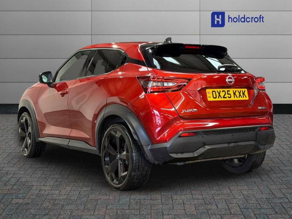 Nissan Juke 1.6 Hybrid Tekna Red #3
