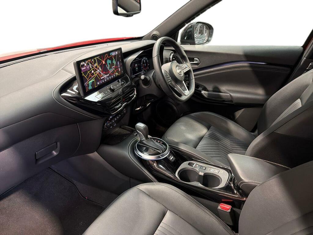Nissan Juke 1.0 Dig-t Tekna Grey #10