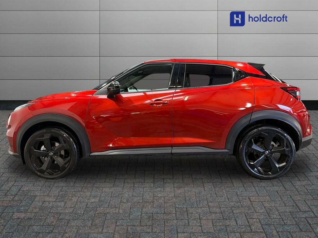 Nissan Juke 1.6 Hybrid Tekna Red #5