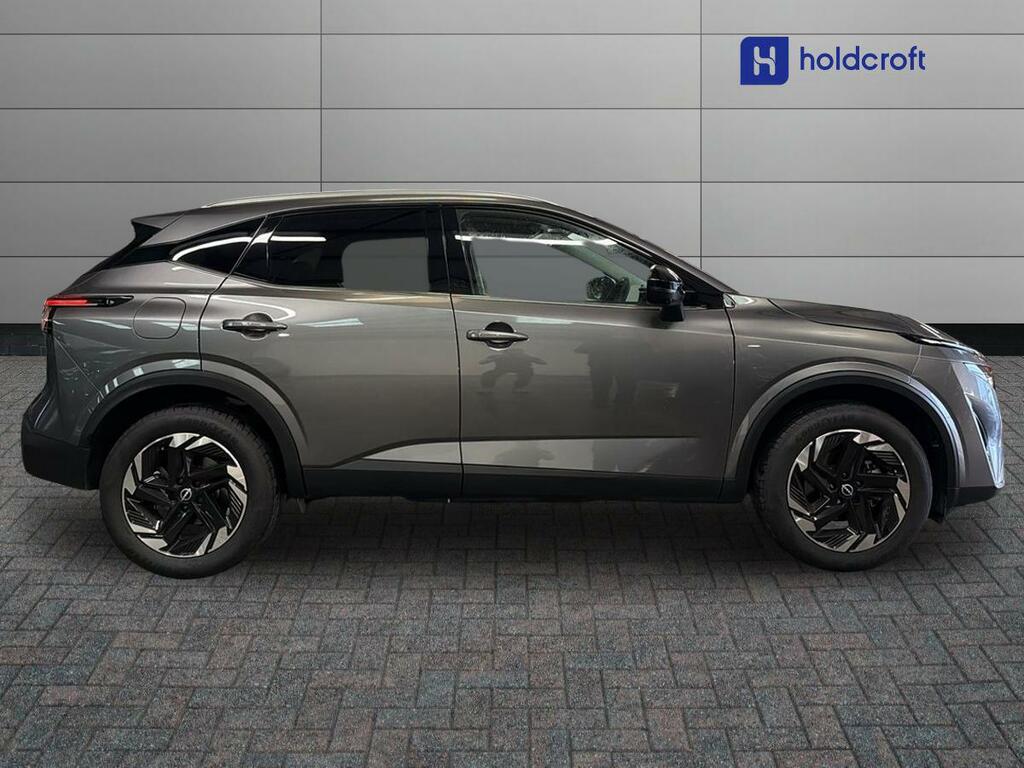 Nissan Qashqai 1.3 Dig-t Mh N-connecta Grey #2