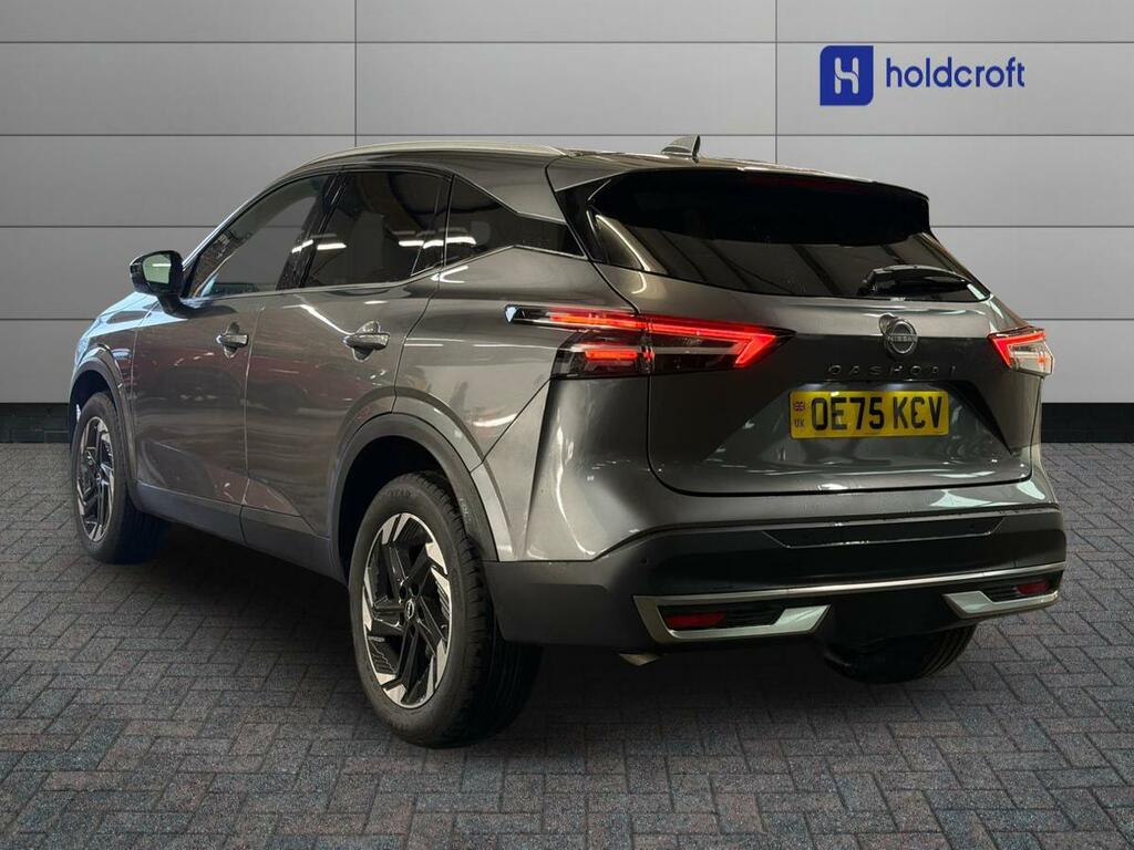 Nissan Qashqai 1.3 Dig-t Mh N-connecta Grey #3