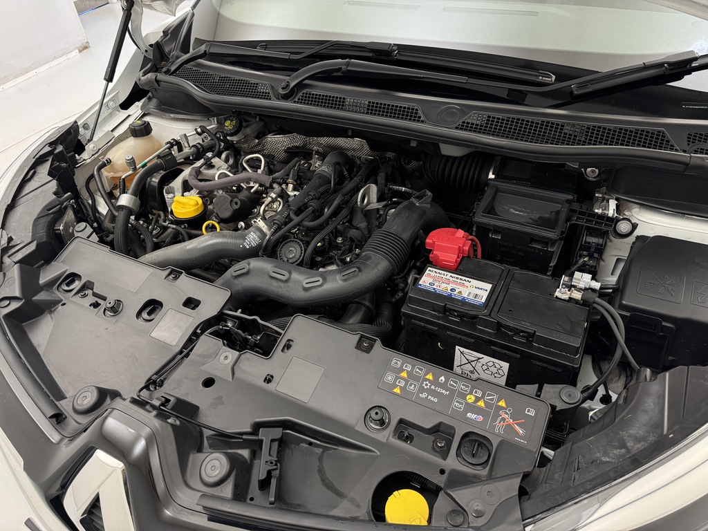 Renault Captur Iconic Tce Black #36