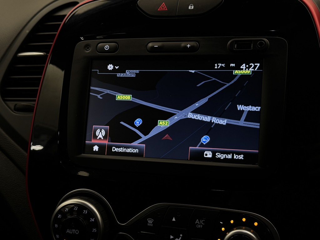 Renault Captur Iconic Tce Black #32