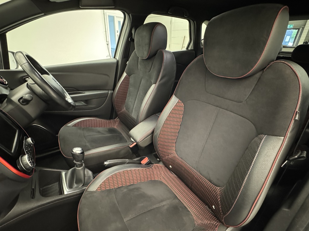 Renault Captur Iconic Tce Black #23