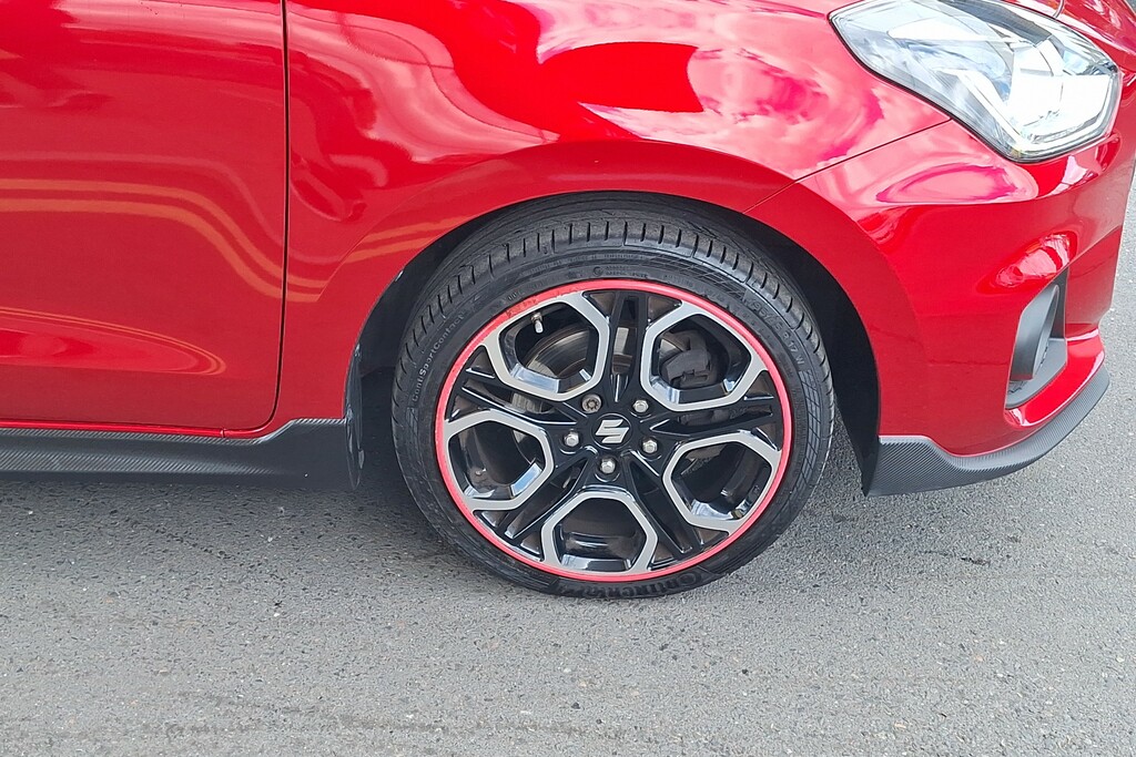 Suzuki Swift 1.4 Boosterjet 48V Hybrid Sport Red #4
