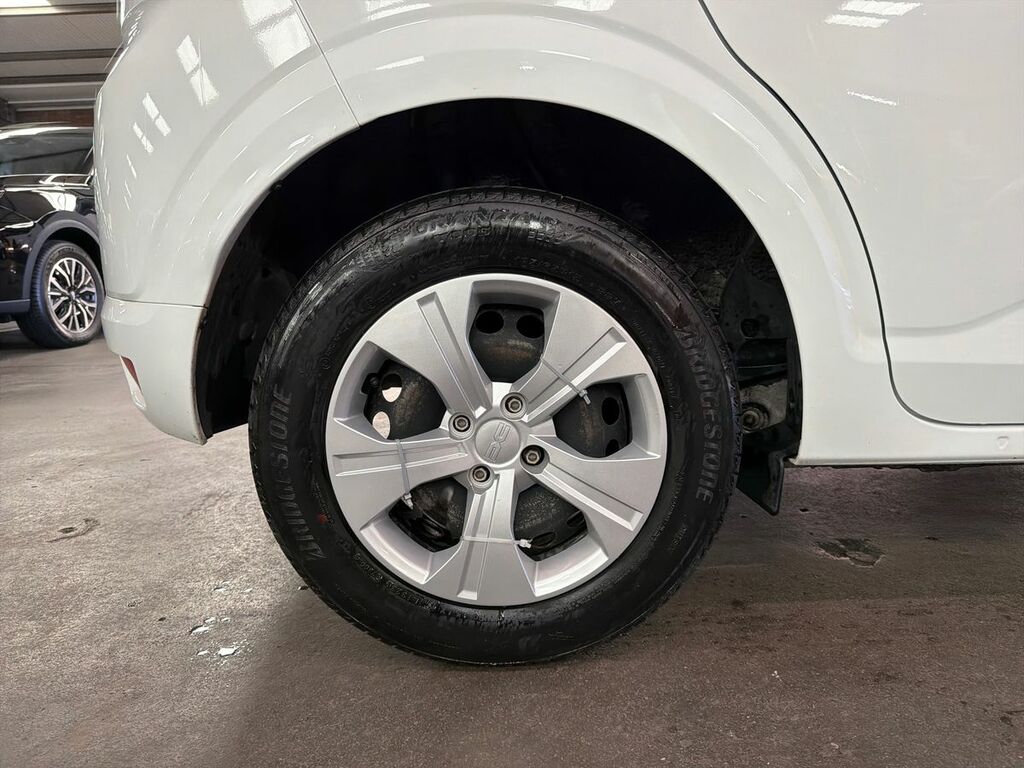 Dacia Sandero 1.0 Tce Essential White #4