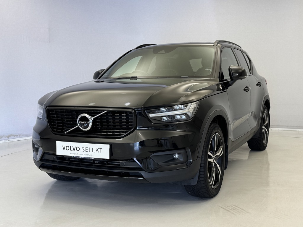 Volvo XC40 2.0 D4 190 First Edition Awd Geartronic Black #4