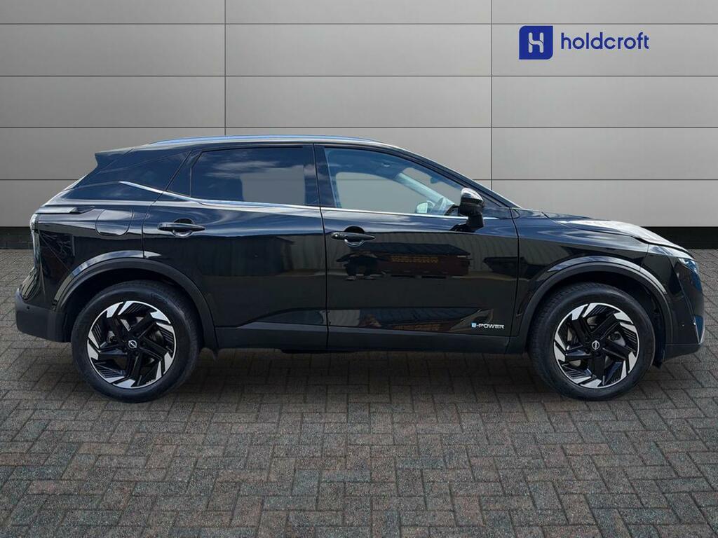 Nissan Qashqai 1.5 E-power N-connecta Black #2
