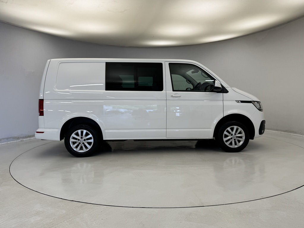 Volkswagen Transporter 2.0 Tdi 150 Highline Kombi Van White #5