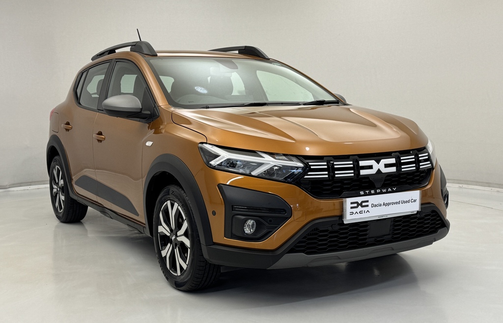 Dacia Sandero Stepway 1.0 Tce Journey Orange