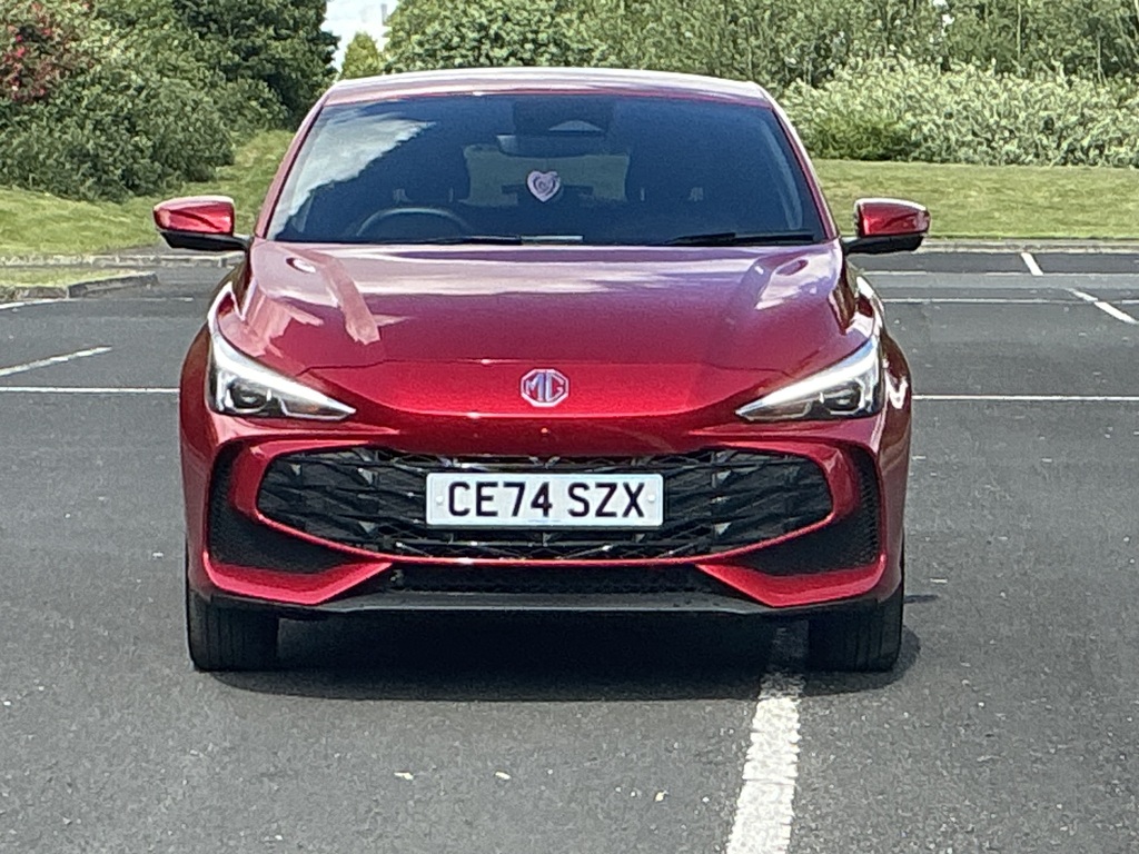 MG MG3 1.5 Hybrid Trophy Red #3