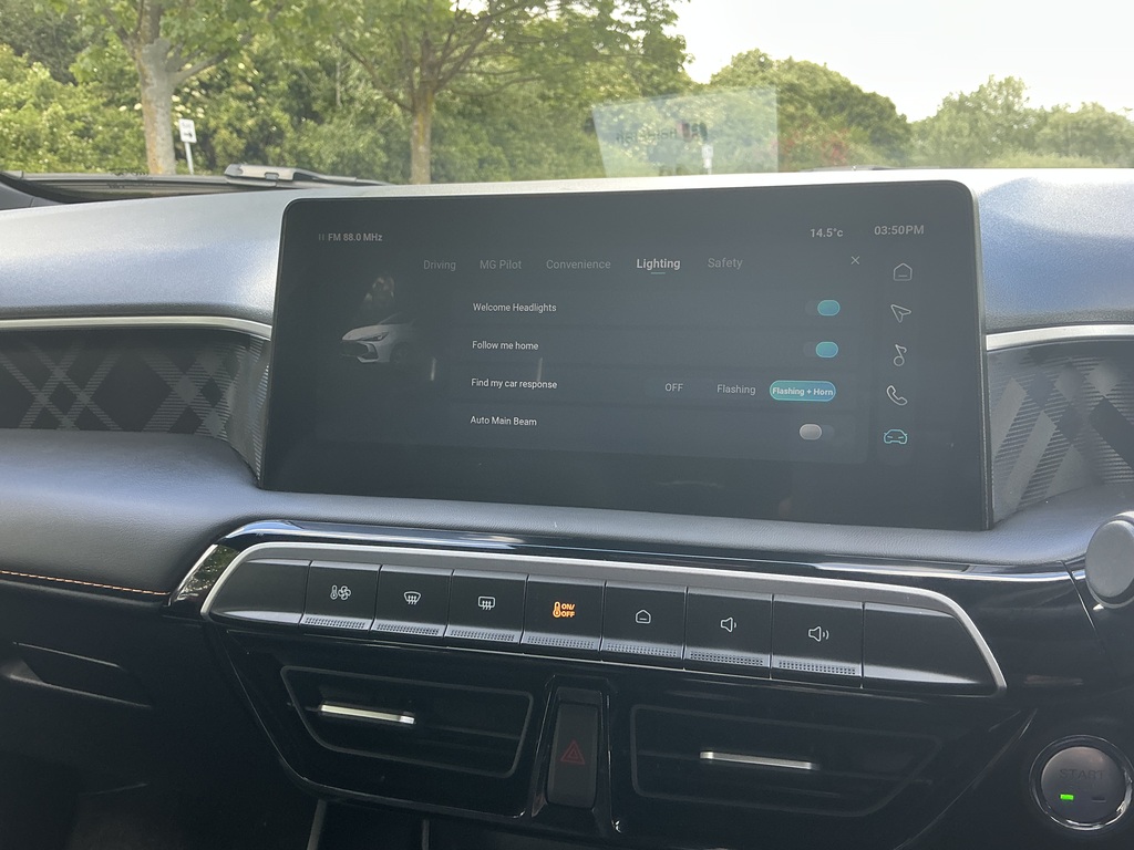 MG MG3 1.5 Hybrid Trophy Au Silver #28