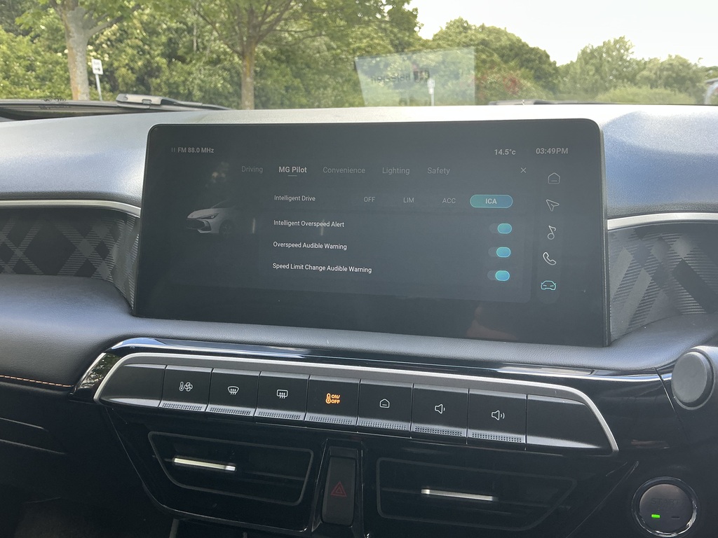 MG MG3 1.5 Hybrid Trophy Au Silver #26