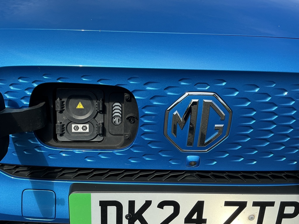 MG ZS 1.0T Gdi Exclusive Dct Black #22