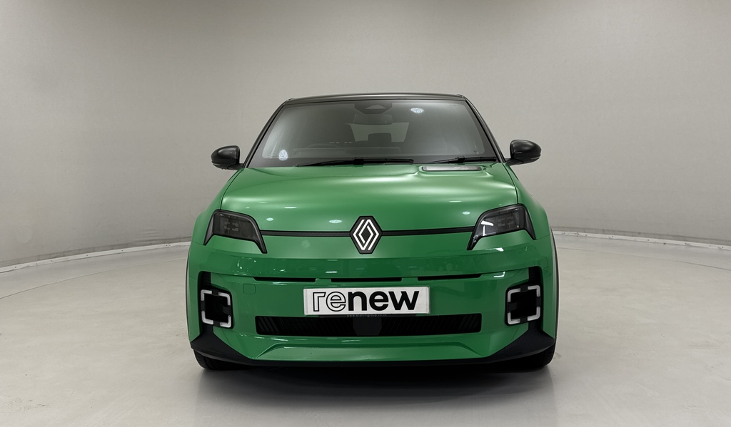 Renault 5 E-Tech 110Kw Techno Comfort Range 52Kwh Black #2