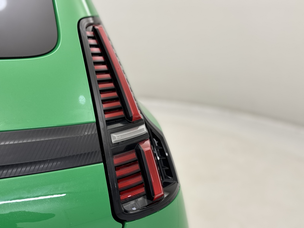 Renault 5 E-Tech 110Kw Techno Comfort Range 52Kwh Black #5
