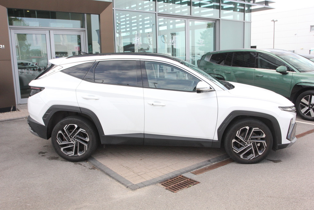 Hyundai Tucson 1.6T Hybrid Ultimate DE74ZFU White #3