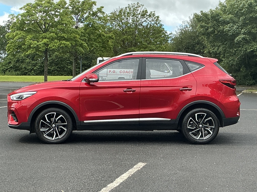 MG ZS 1.0T Gdi Exclusive DX22RYA Red #5