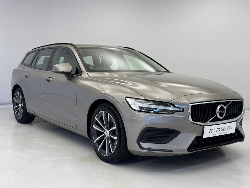 Volvo V60 2.0 B3p Momentum 7 Speed NL22KCC Grey