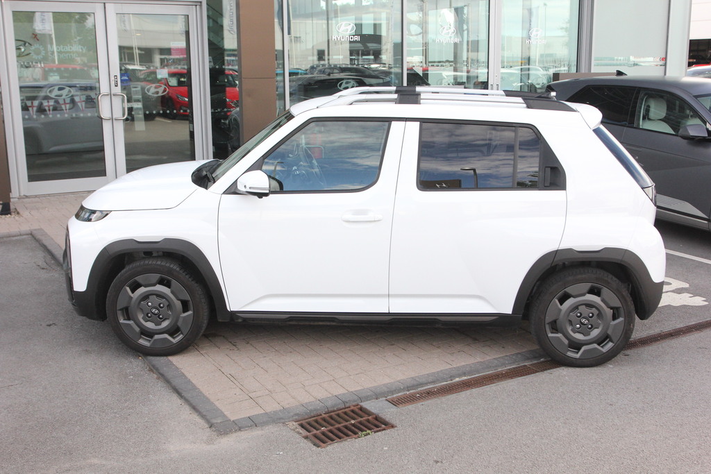 Hyundai Inster 85Kw Cross 49Kwh White #6