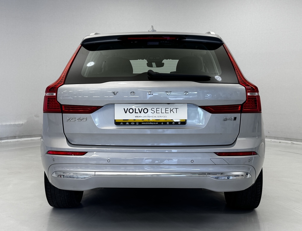 Volvo XC60 2.0 B4d Inscription Pro Awd Geartronic DV71SVF Silver #4