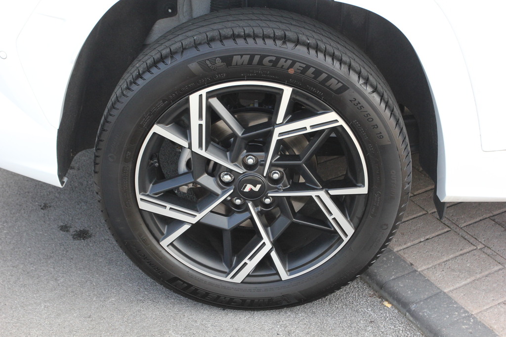 Hyundai Tucson 1.6T 150 N Line S Dct White #4