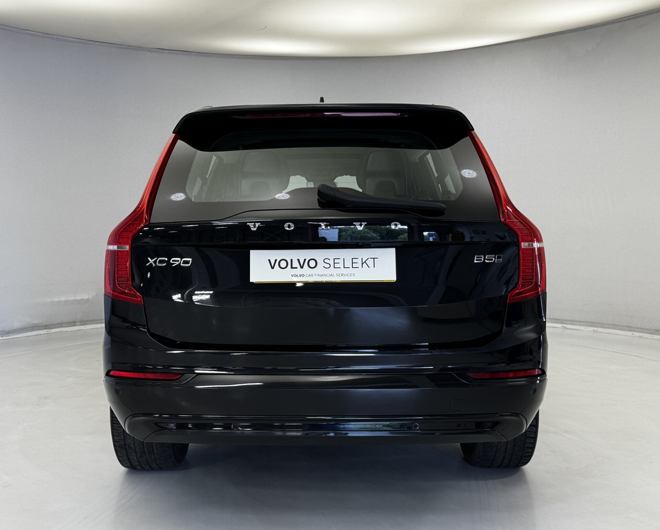 Volvo XC90 2.0 B5d 235 Plus Dark Awd Geartronic WG72BNF Black #4