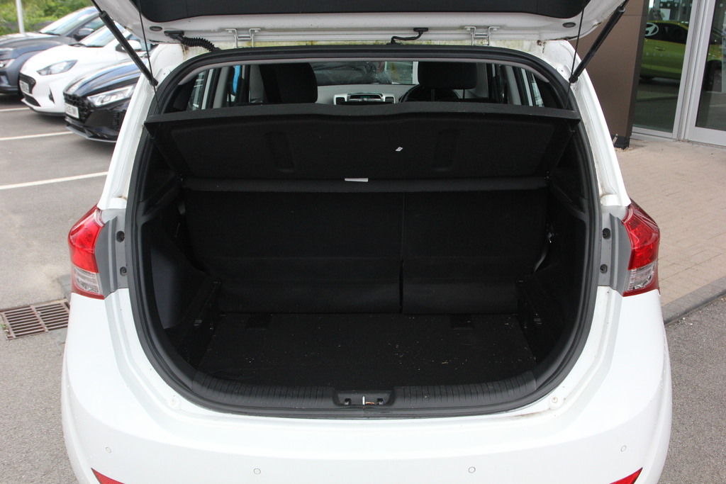 Hyundai Ix20 Mpi Se Nav 1.6 Grey #7