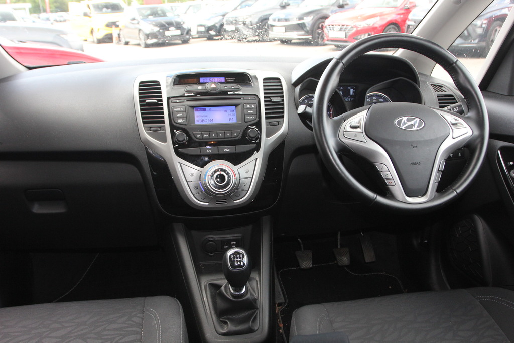 Hyundai Ix20 Mpi Se Nav 1.6 Grey #17