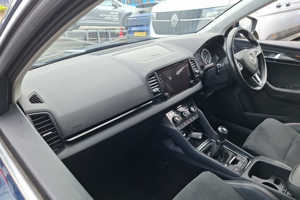 Skoda Karoq Se Technology Grey #25