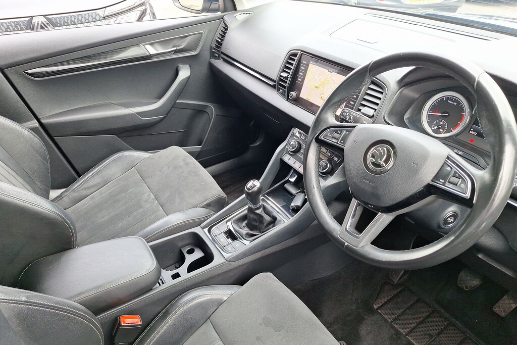 Skoda Karoq Se Technology Grey #12