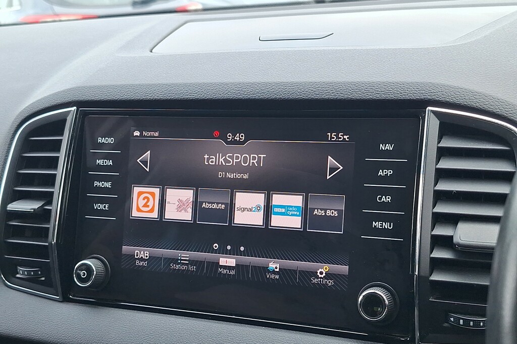 Skoda Karoq Se Technology Grey #17