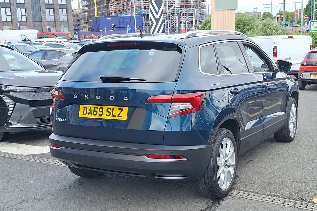 Skoda Karoq Se Technology Grey #35