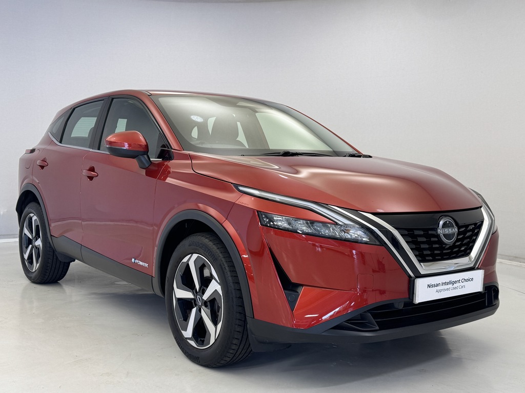 Nissan Qashqai 1.5 E-power Acenta Premium CX24XUL Red #2