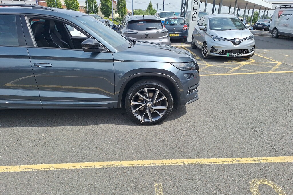 Skoda Kodiaq Se L 4X4 7 Seats Dsg 2.0 Tsi 190Ps Blue #4