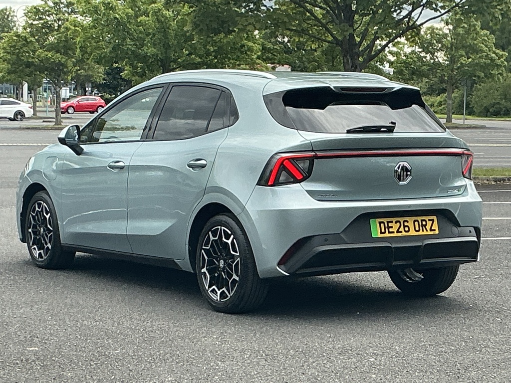 MG MG4 118Kw Premium Long Range 54Kwh Green #6